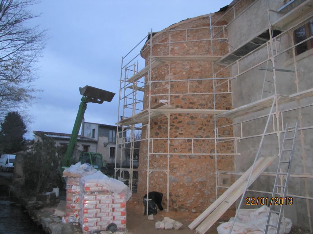 Chateau Des Aiguilles Saint-Rémy-de-Chargnat Zewnętrze zdjęcie