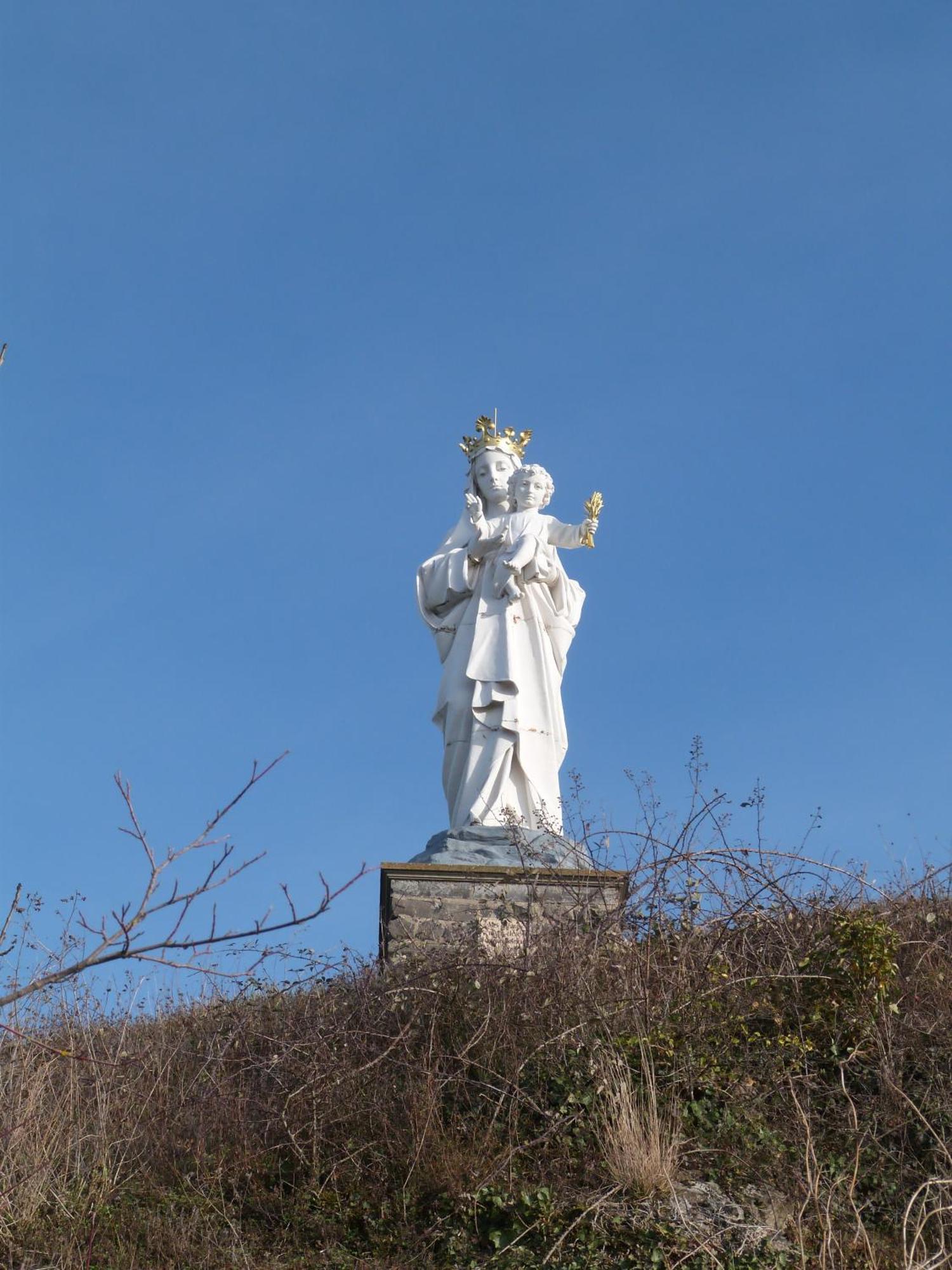 Chateau Des Aiguilles Saint-Rémy-de-Chargnat Zewnętrze zdjęcie