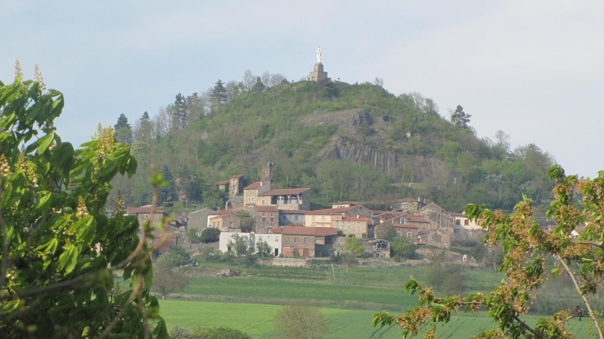 Chateau Des Aiguilles Saint-Rémy-de-Chargnat Zewnętrze zdjęcie
